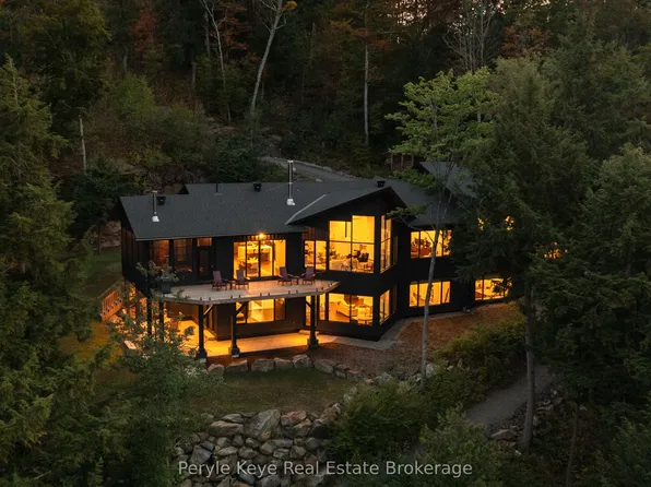 86 Claren Cres, Huntsville, ON P1H 0C3