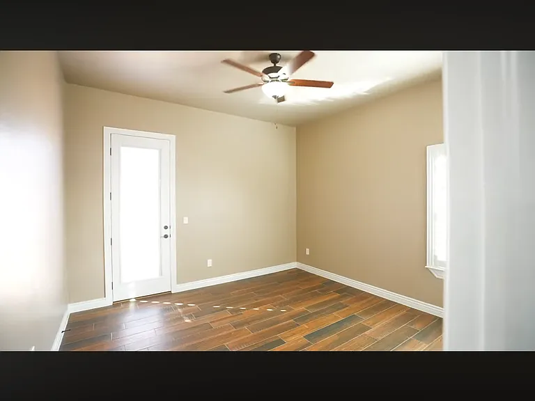 2420 Tierra Lejana Pl — Photo 11