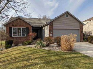 4128 Woodfield Run, New Haven, IN 46774