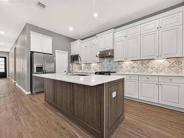 2450 Rosemary Sage Dr — Photo 17