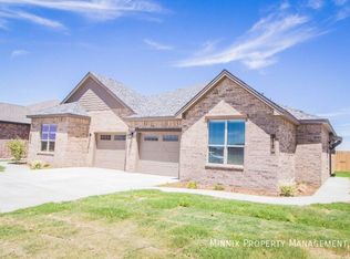 1702 102nd St #B, Lubbock, TX 79423