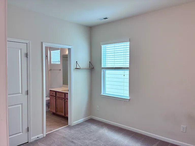 507 Evening Star Dr — Photo 15