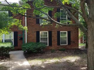 476 Chapel Ridge Dr, Hazelwood, MO 63042