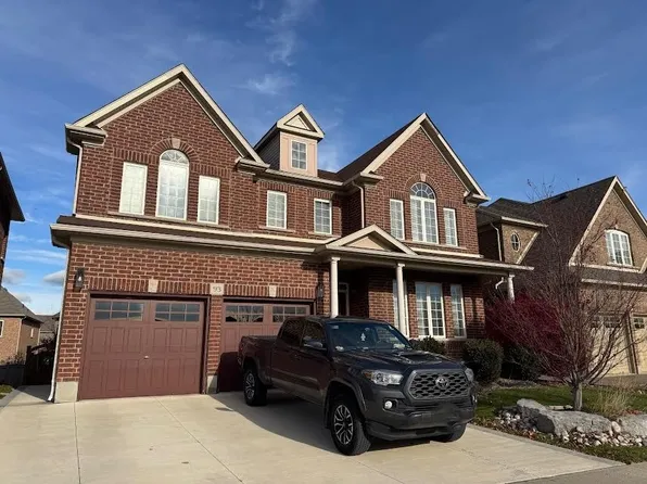 93 Tremaine Dr, Kitchener, ON N2A 4M3