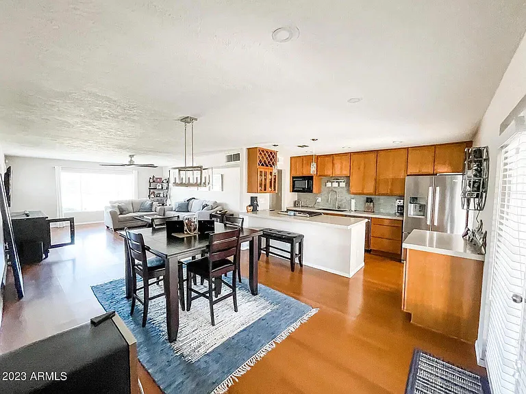 8325 E Heatherbrae Ave — Photo 5