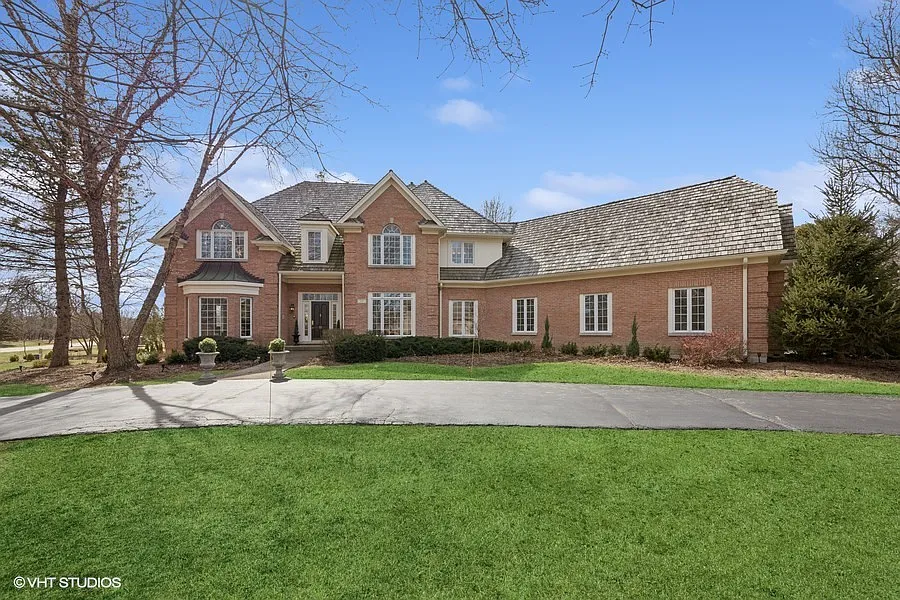 11 S Wynstone Dr photo 1