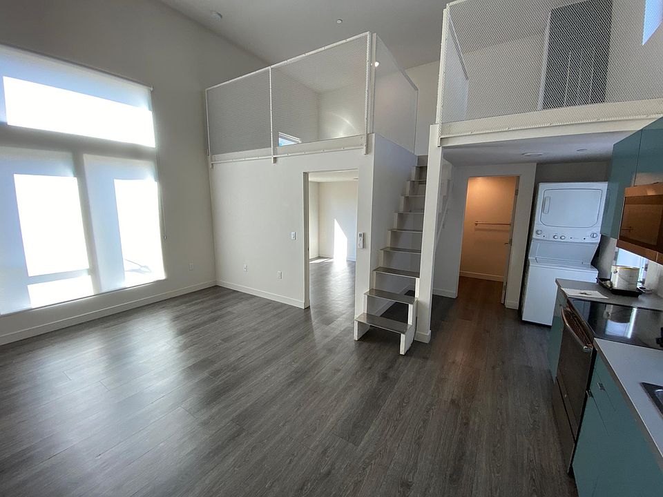 big loft above bedroom perfect for home office/ guests/ storage/ game-hobby space