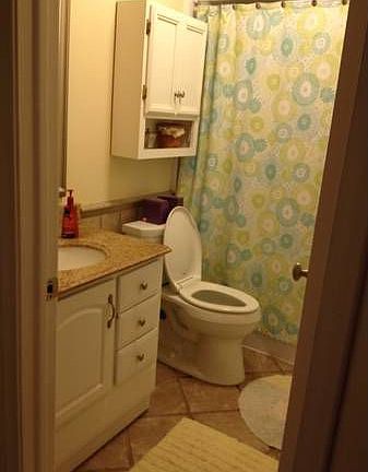 Main Bathroom