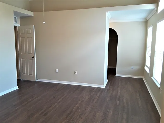 30126 Rattana Ct — Photo 8