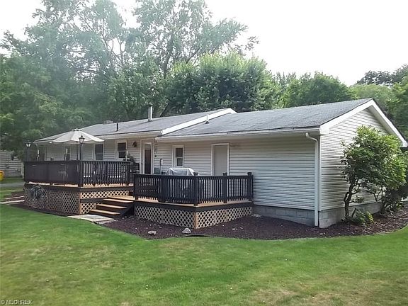 3rd image of 3390 Sycamore Dr