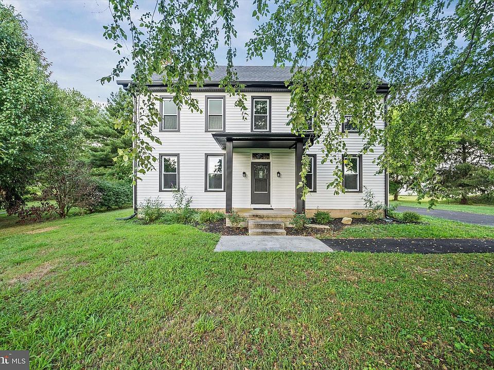 1st image of 2981 Hay Point Landing Rd