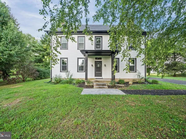 2981 Hay Point Landing Rd, Smyrna, DE 19977