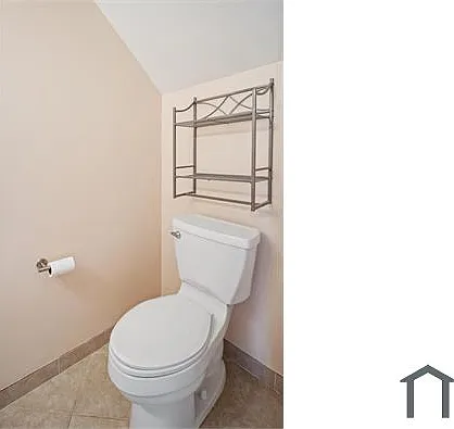 44 Club House Dr #105 — Photo 12