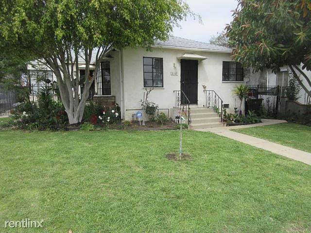 Front yard & entry