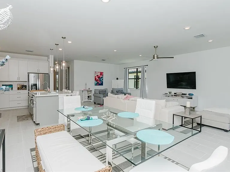 5939 Gala Dr — Photo 16