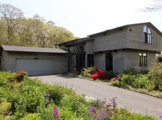 19 Berry Ln, Provincetown, MA 02657