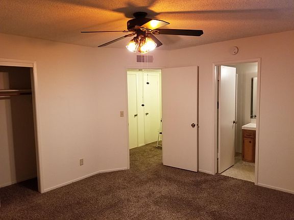 2nd image of 1426 Adler Dr
