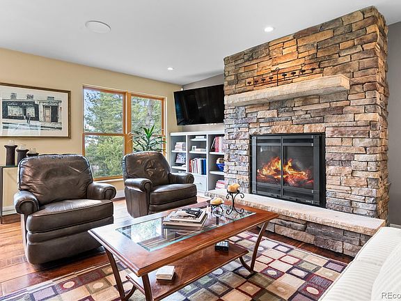 3rd image of 30824 Kings Valley Drive