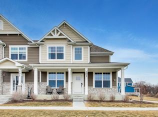 301 Didier Ct, Buffalo Grove, IL