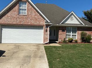 933 Lackey Rd, Marion, AR 72364