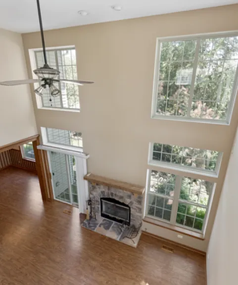 9861 Thornton Way — Photo 3