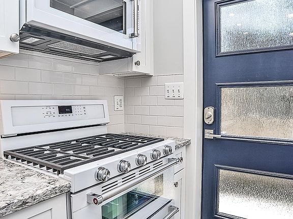 5 burner range w double convection oven