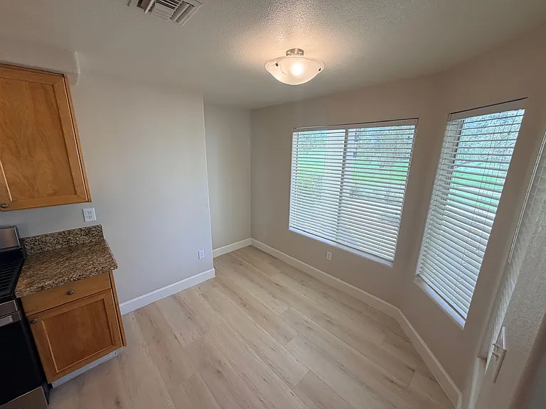 7605 Rolling View Dr #101 — Photo 7