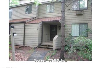 240 Ledge Dr, Torrington, CT 06790
