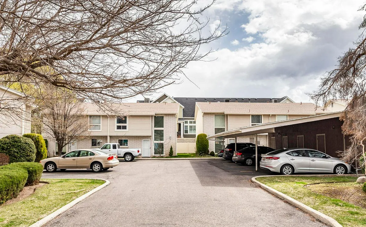 Building Photo - 7907 S Harvel Dr