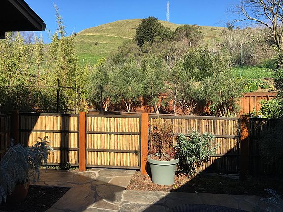 5th image of 14 Lomita Dr #14A