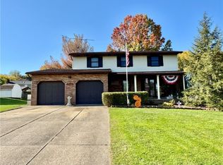 13561 Inverness Ave NW, Uniontown, OH