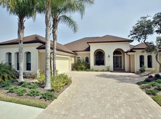 4 Long Lake Way, Palm Coast, FL 32137