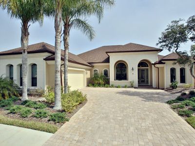 4 Long Lake Way, Palm Coast, FL, 32137