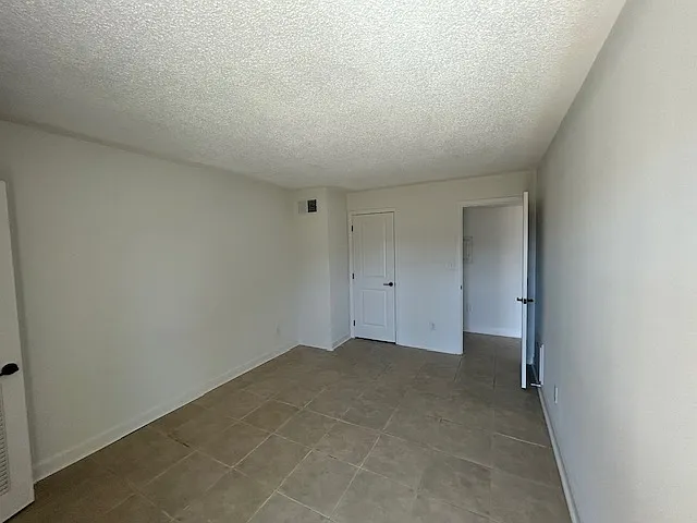 4956 Harbor Villa Ln #109 — Photo 16
