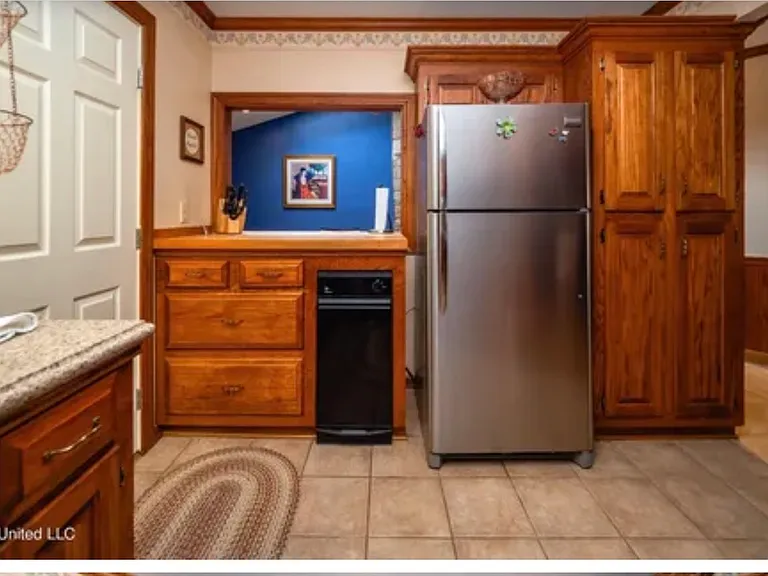 562 S Deerfield Dr — Photo 14
