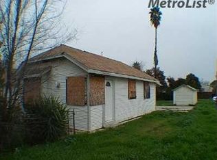 247 1st St, Patterson, CA 95363
