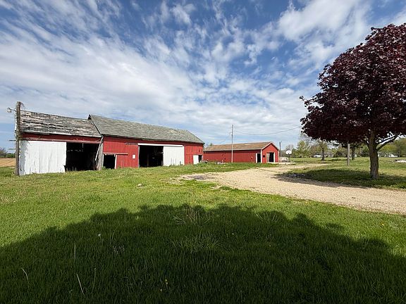 2nd image of 91402 Celery Center Rd