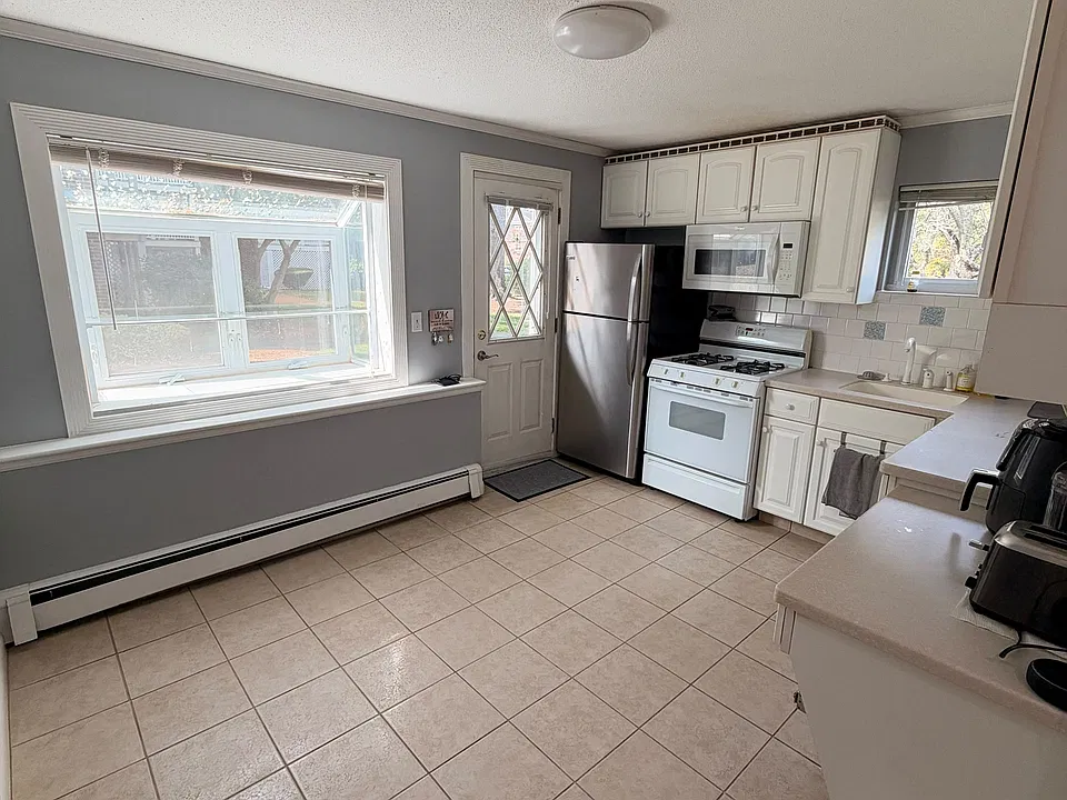 Current Kitchen wall color