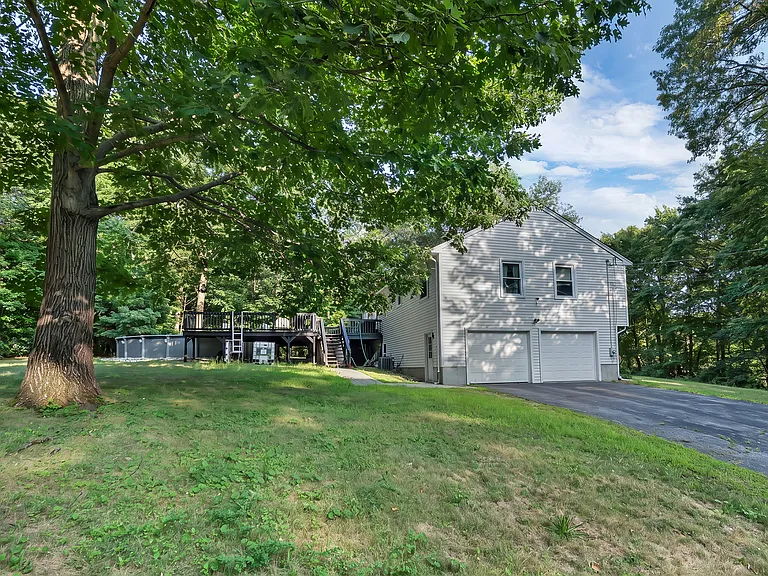 587 Central Ave — Photo 7