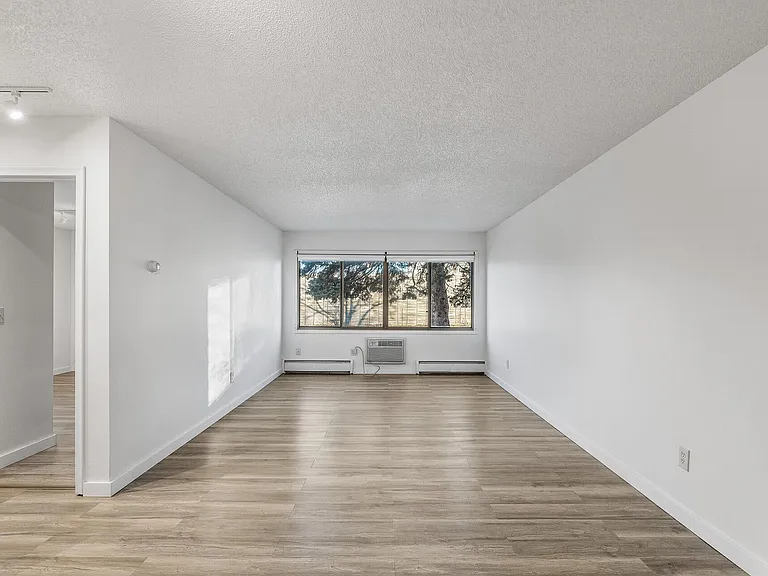 8300 Fremont Ave S — Photo 8