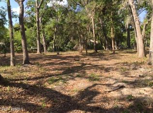 15 S Boone Rd, Saint Helena Island, SC 29920