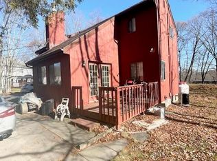 139 Mountain Top Cir, Bushkill, PA 18324