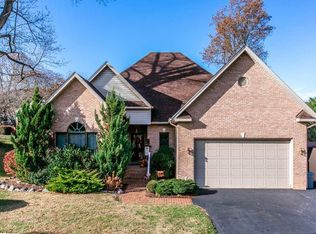 204 Rose Hill Cres, Staunton, VA 24401