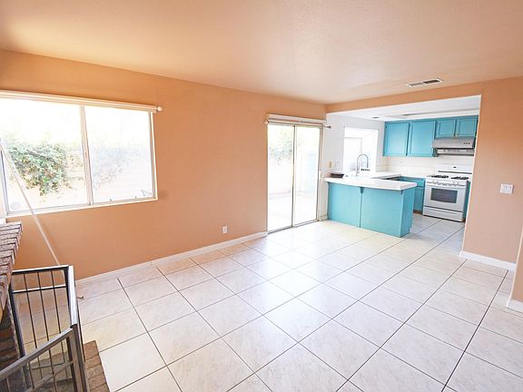 5th image of 17749 Gazania Dr