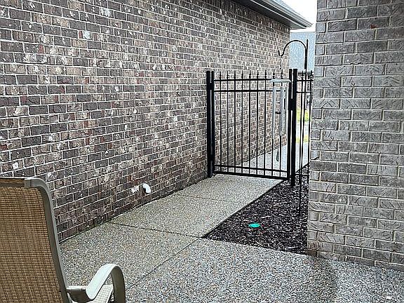 Rear courtyard