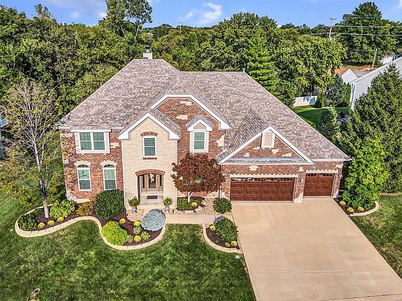 3rd image of 6692 Winding Creek Way