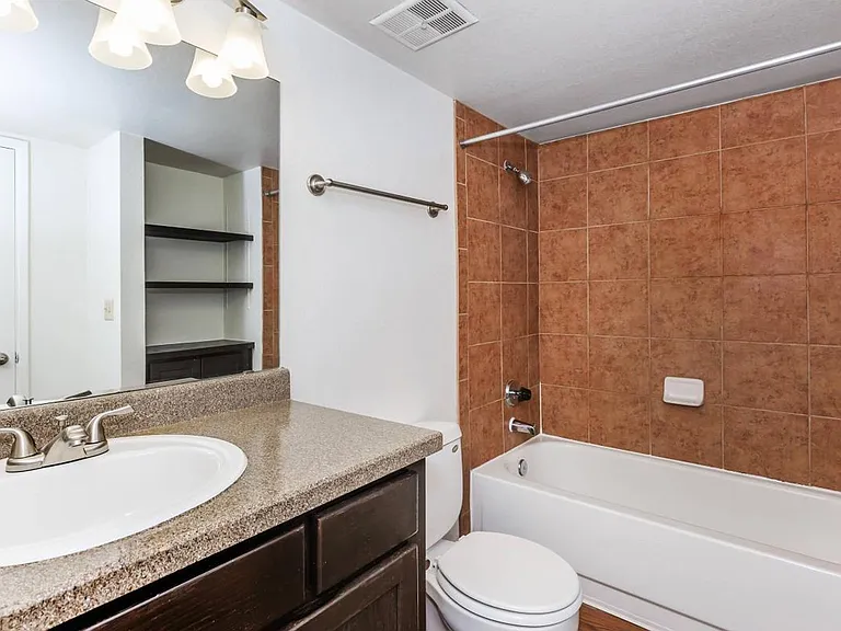 Rio Cancion Apartments — Photo 68