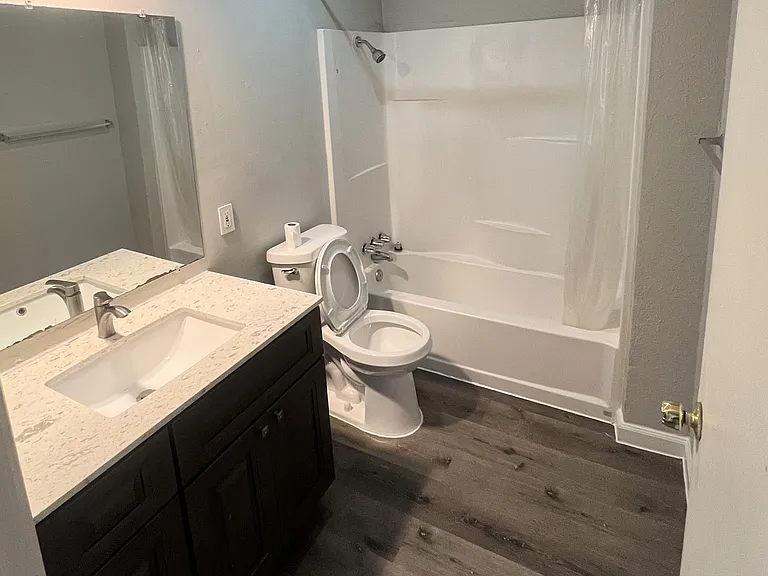 632 W Harding Way #632 — Photo 8