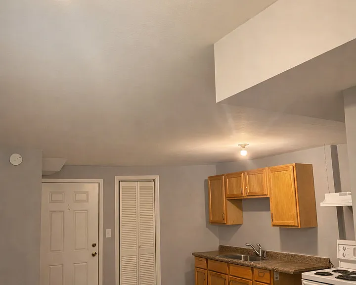 228 N Sacramento Blvd #G — Photo 2