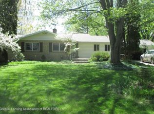 2941 Beech Ridge Dr, Lansing, MI 48911